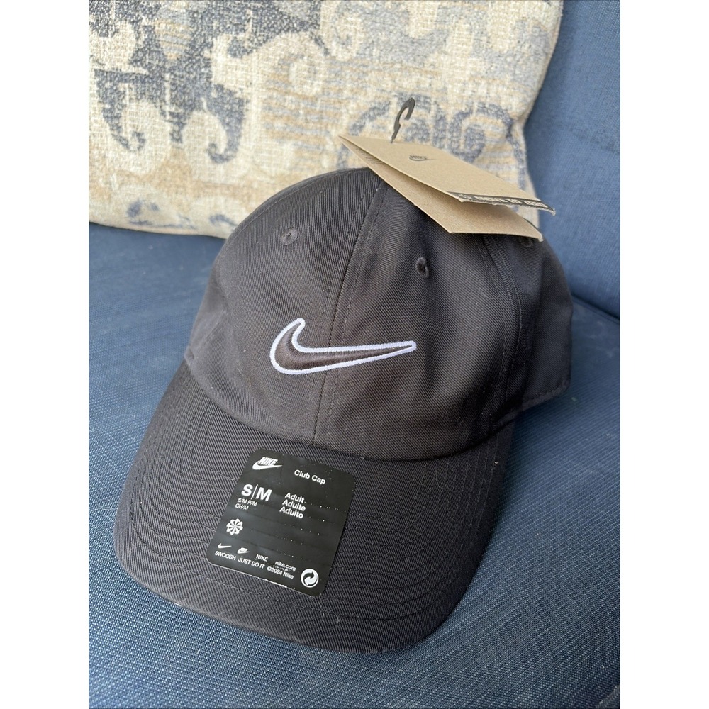 Nike Dri Fit Club Cap Swoosh Hat Black Size S/M FV5563 068 NWT